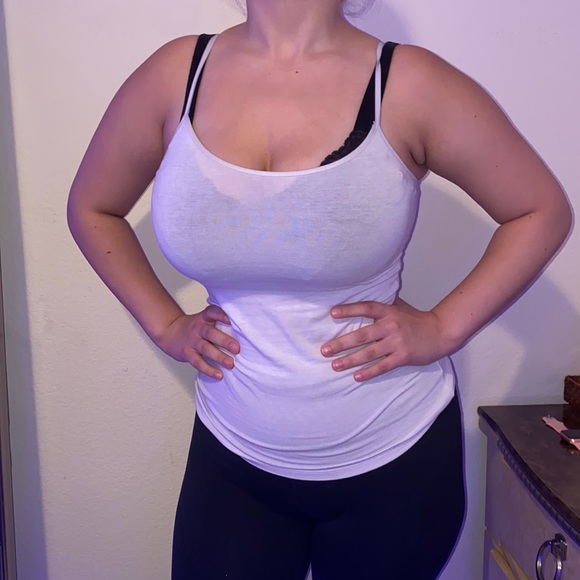 Tank top - Picture 1 of 3